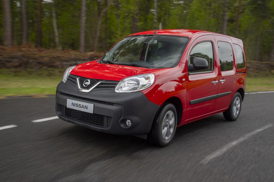  Nissan NV250 Combi 2019 года  (EU) (фото 13 из 24)